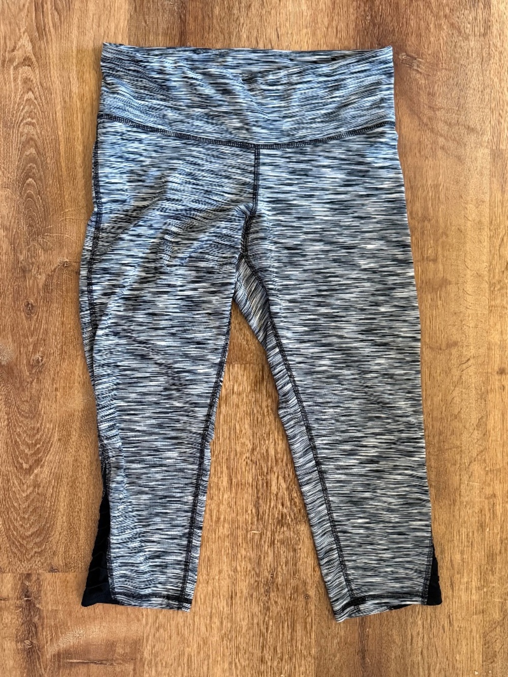 Champion Marled Gray Athletic Cropped Leggings Medium
